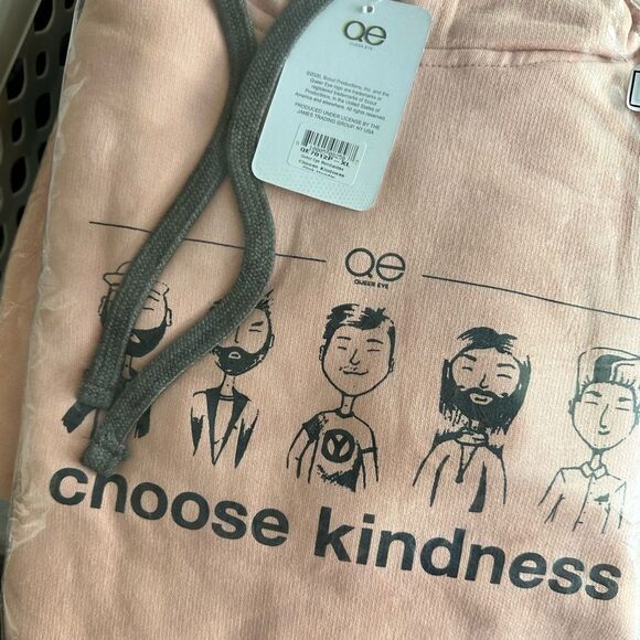NWT Queer Eye Unisex Pale Pink Graohic Hoodie Choose Kindness - Size XL - Picture 8 of 10